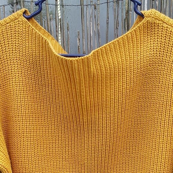 Mustard Yellow Sweater - No Size or Brand Tag - EUC - See Measurements - Picture 3 of 9